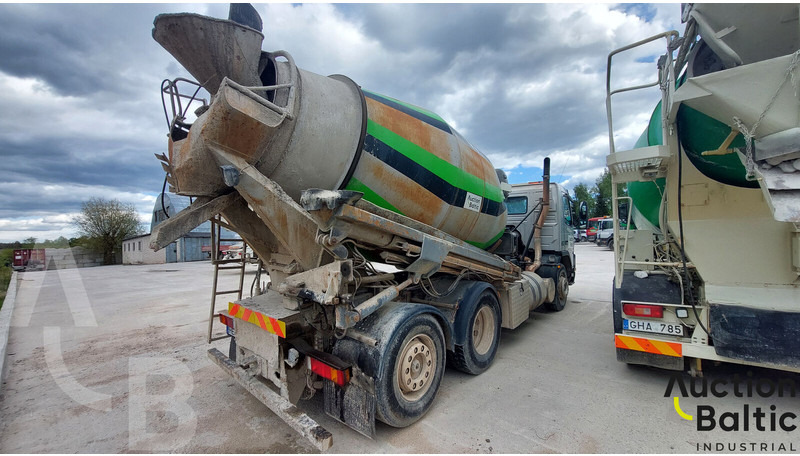 Volvo FM12 - Camião betoneira: foto 4 Volvo FM12 - Camião betoneira: foto 4