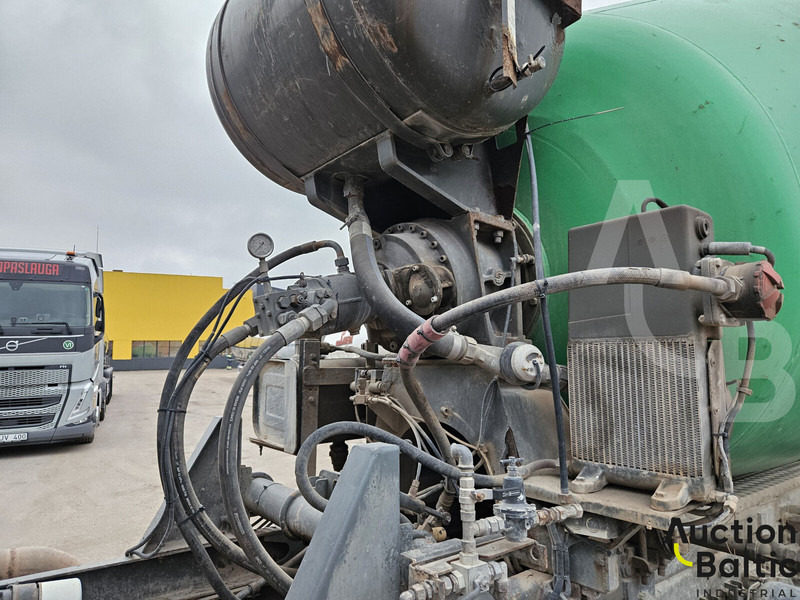 Volvo FM12 - Camião betoneira: foto 5 Volvo FM12 - Camião betoneira: foto 5