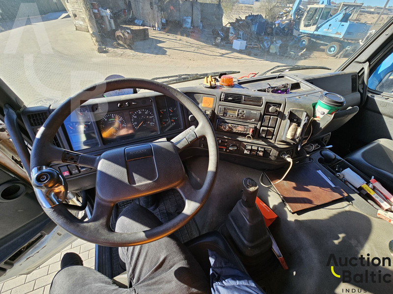 Camião basculante Volvo FM7 310: foto 7