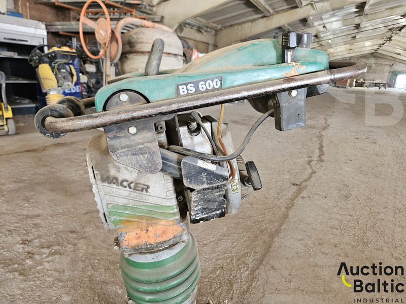 Wacker BS600 - Placas vibratórias: foto 4 Wacker BS600 - Placas vibratórias: foto 4