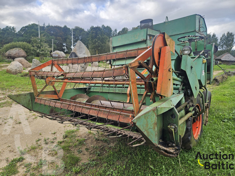 Westerasmaskiner AB AKTIV 800 - Ceifeira debulhadora: foto 3 Westerasmaskiner AB AKTIV 800 - Ceifeira debulhadora: foto 3