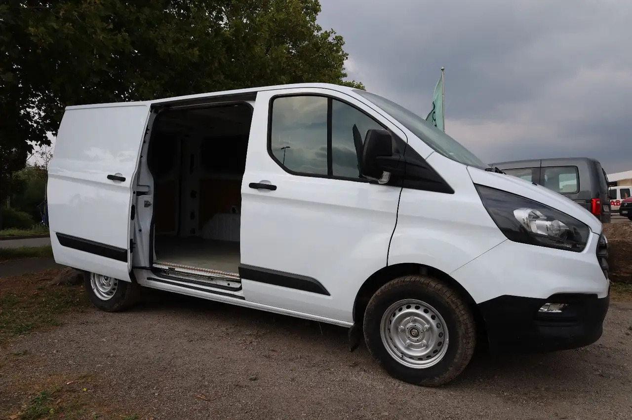 Ford Transit Custom Kasten 280 L1 - Furgão: foto 3 Ford Transit Custom Kasten 280 L1 - Furgão: foto 3