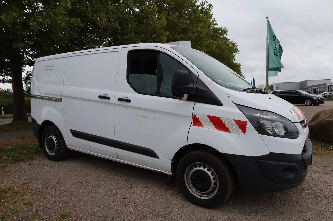 Ford Transit Custom Kasten/Flügeltüren - Furgão: foto 1 Ford Transit Custom Kasten/Flügeltüren - Furgão: foto 1