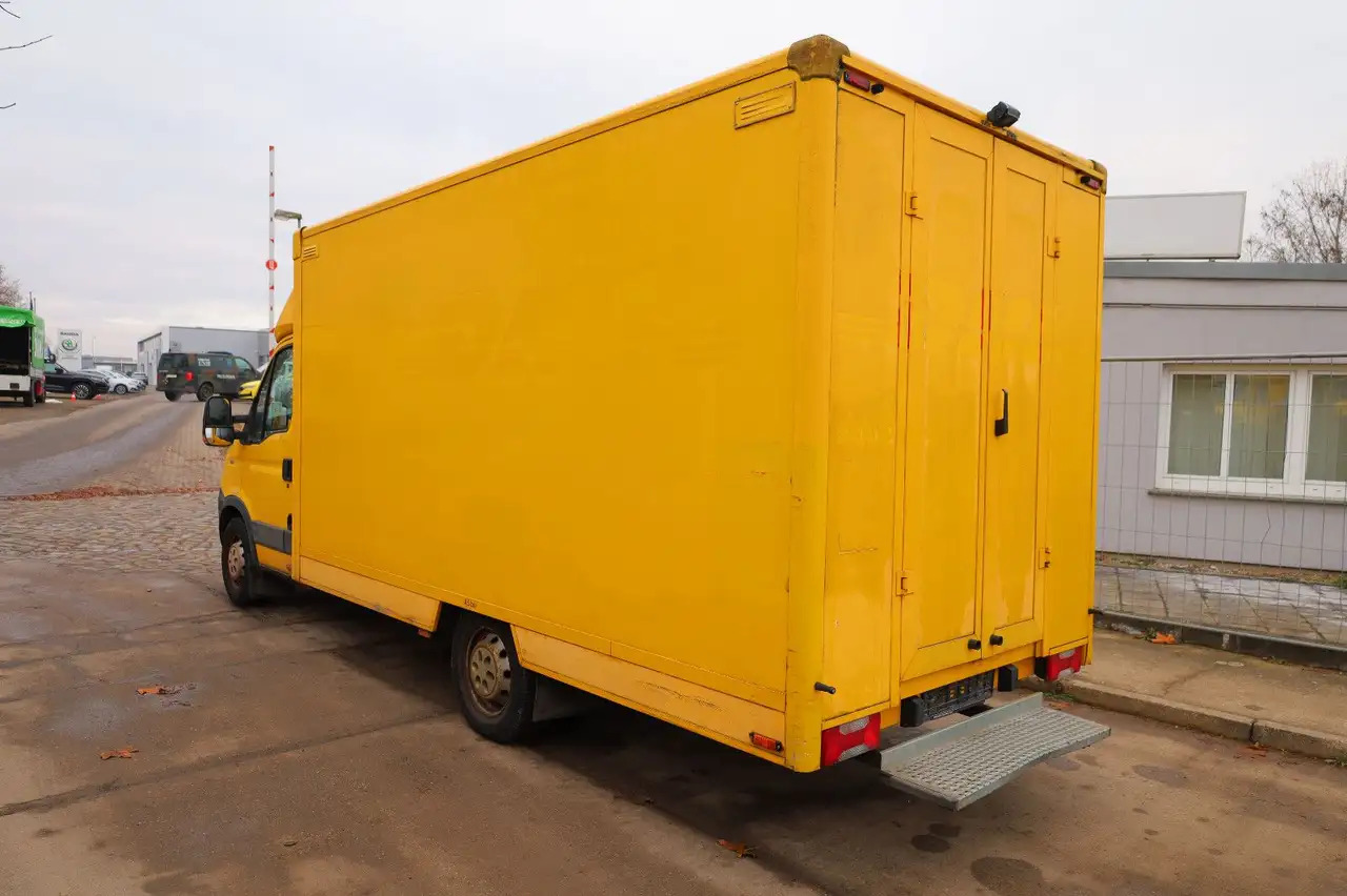 Iveco C30C/ Daily - Carrinha de contentor: foto 4 Iveco C30C/ Daily - Carrinha de contentor: foto 4