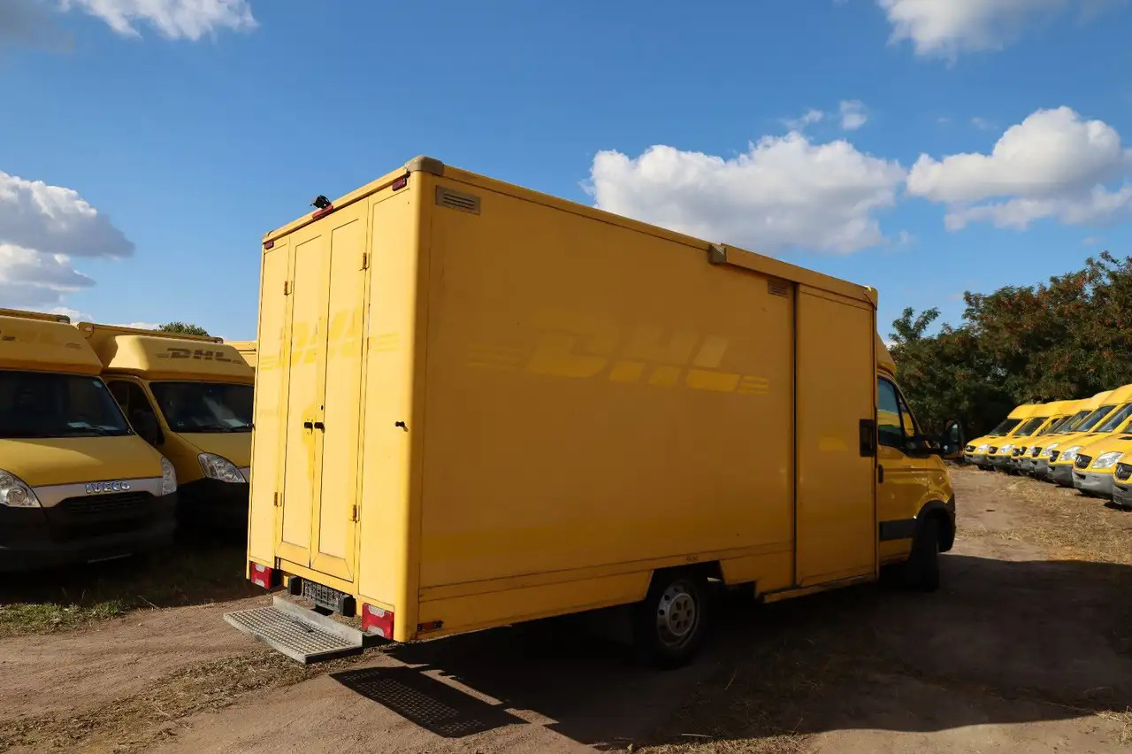 Iveco IS35SI2AA Daily/ Regalsystem/Luftfeder/1. Hand/ - Carrinha de contentor: foto 5 Iveco IS35SI2AA Daily/ Regalsystem/Luftfeder/1. Hand/ - Carrinha de contentor: foto 5