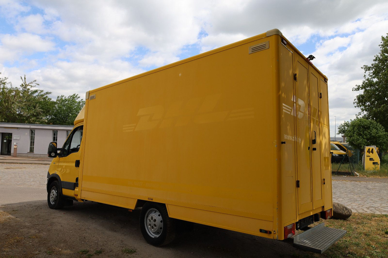 Iveco IS35SI2AA Daily/ Regalsystem/Luftfeder - Carrinha de contentor: foto 4 Iveco IS35SI2AA Daily/ Regalsystem/Luftfeder - Carrinha de contentor: foto 4