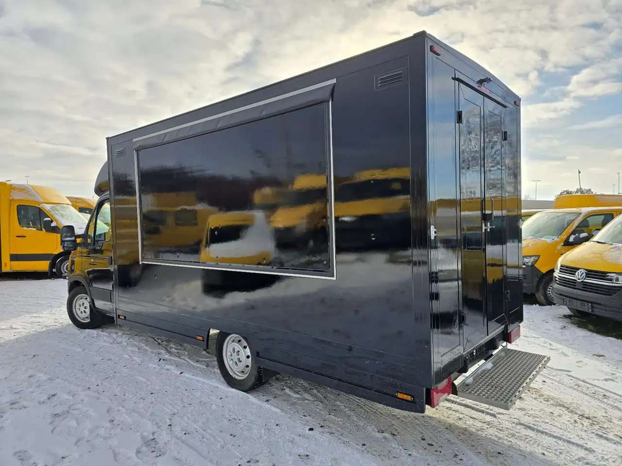 Iveco IS35SI2AA/ FOODTRUCK/Daily - Food truck: foto 5 Iveco IS35SI2AA/ FOODTRUCK/Daily - Food truck: foto 5