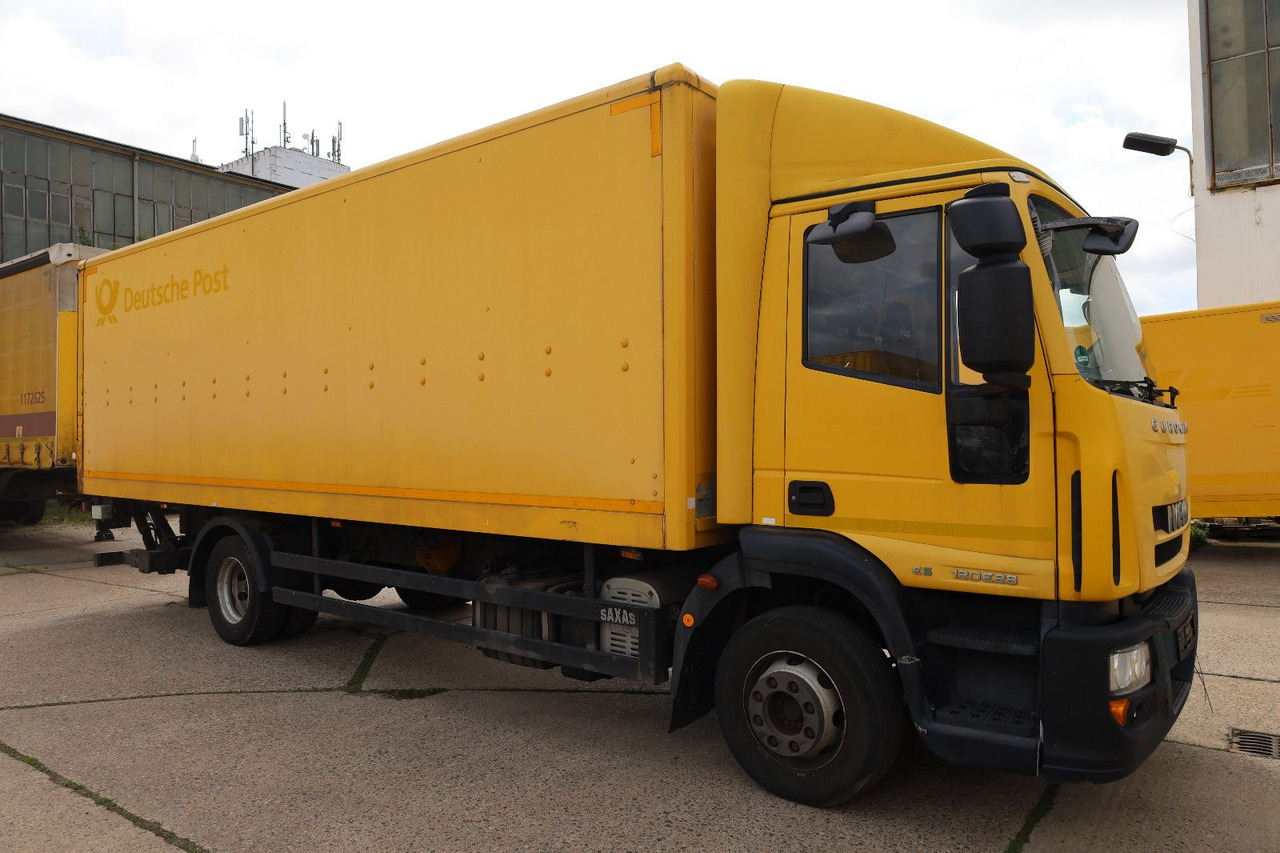 Iveco M122/Scheckheft/1. Hand/AHK - Camião furgão: foto 3 Iveco M122/Scheckheft/1. Hand/AHK - Camião furgão: foto 3