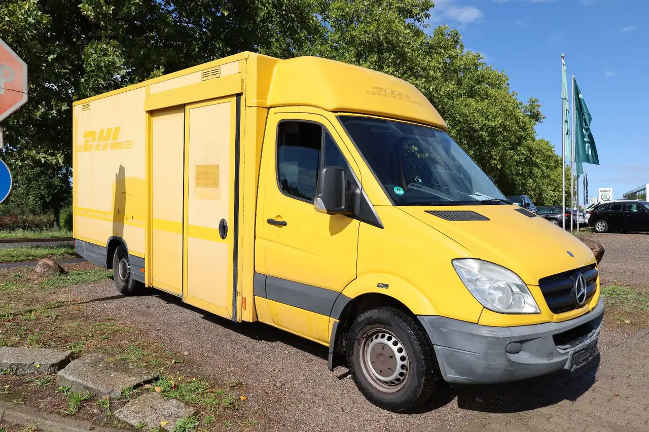Mercedes-Benz Sprinter II Pritsche/ Koffer/Regalsystem - Máquina de outro: foto 2 Mercedes-Benz Sprinter II Pritsche/ Koffer/Regalsystem - Máquina de outro: foto 2
