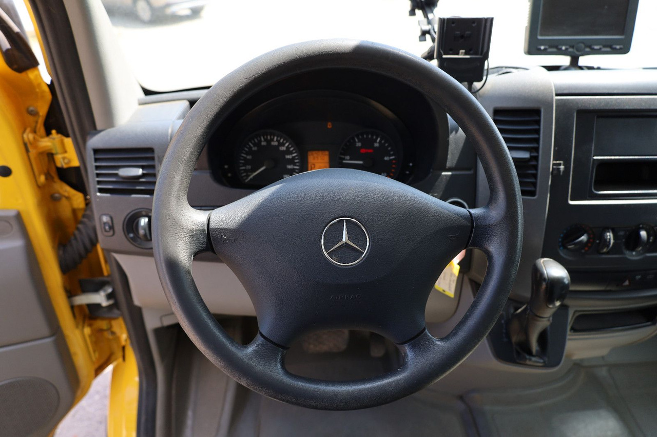 Mercedes-Benz Sprinter II Pritsche/ Koffer/Regalsystem - Carrinha de contentor: foto 5 Mercedes-Benz Sprinter II Pritsche/ Koffer/Regalsystem - Carrinha de contentor: foto 5