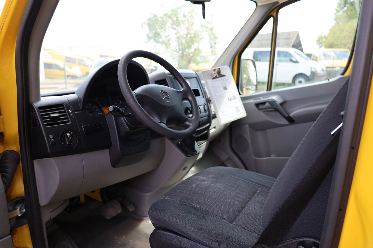 Mercedes-Benz Sprinter II Pritsche/ Koffer/Regalsystem - Carrinha de contentor: foto 5 Mercedes-Benz Sprinter II Pritsche/ Koffer/Regalsystem - Carrinha de contentor: foto 5