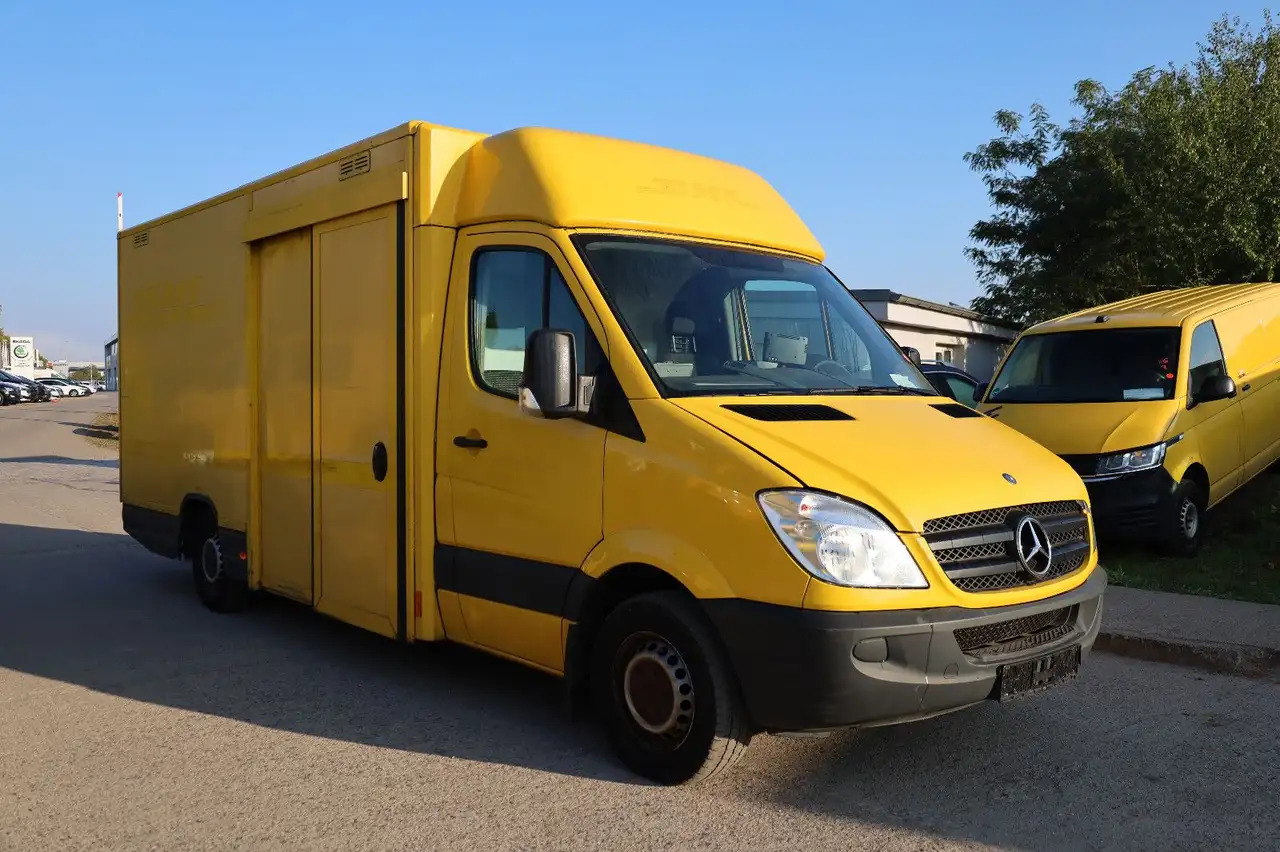 Mercedes-Benz Sprinter II Pritsche/ Koffer/Regalsystem - Carrinha de contentor: foto 2 Mercedes-Benz Sprinter II Pritsche/ Koffer/Regalsystem - Carrinha de contentor: foto 2