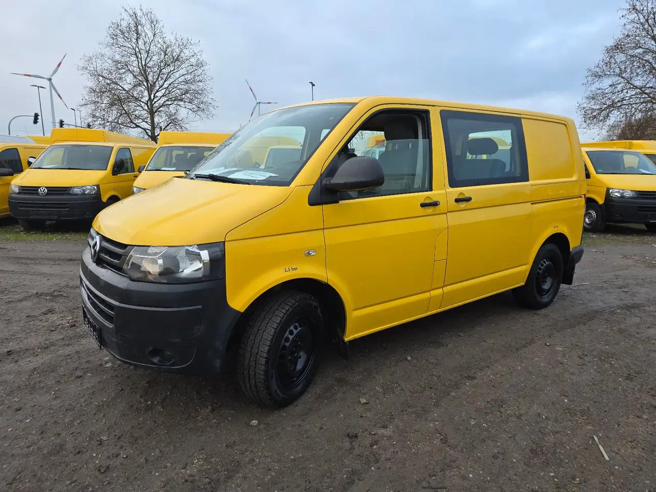 Volkswagen T5 Transporter/2.0 TDI/EU5/1.Hand/5-Sitze - Furgão: foto 3 Volkswagen T5 Transporter/2.0 TDI/EU5/1.Hand/5-Sitze - Furgão: foto 3