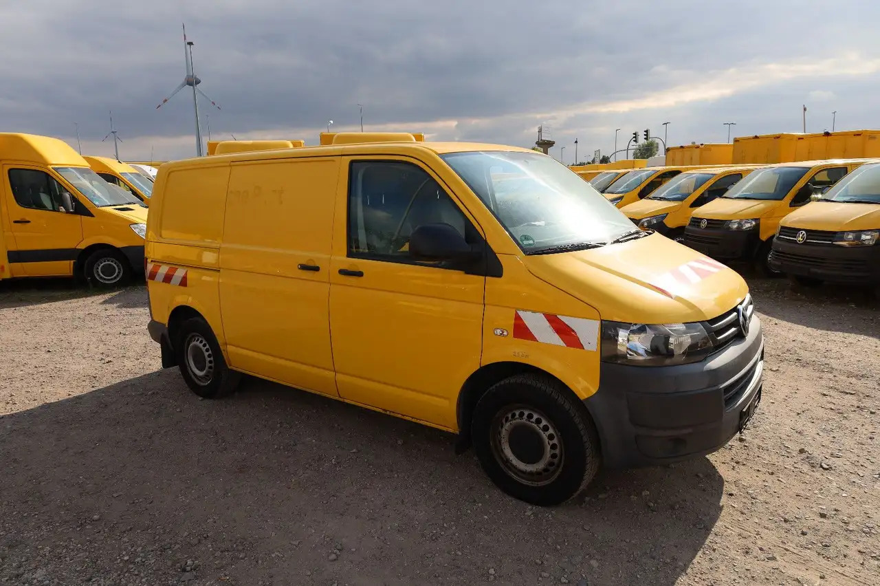 Volkswagen T5 Transporter/ 2.0 TDI/EU5/Werkstattfahrzeug - Furgão, Veículo municipal/ Especial: foto 3 Volkswagen T5 Transporter/ 2.0 TDI/EU5/Werkstattfahrzeug - Furgão, Veículo municipal/ Especial: foto 3