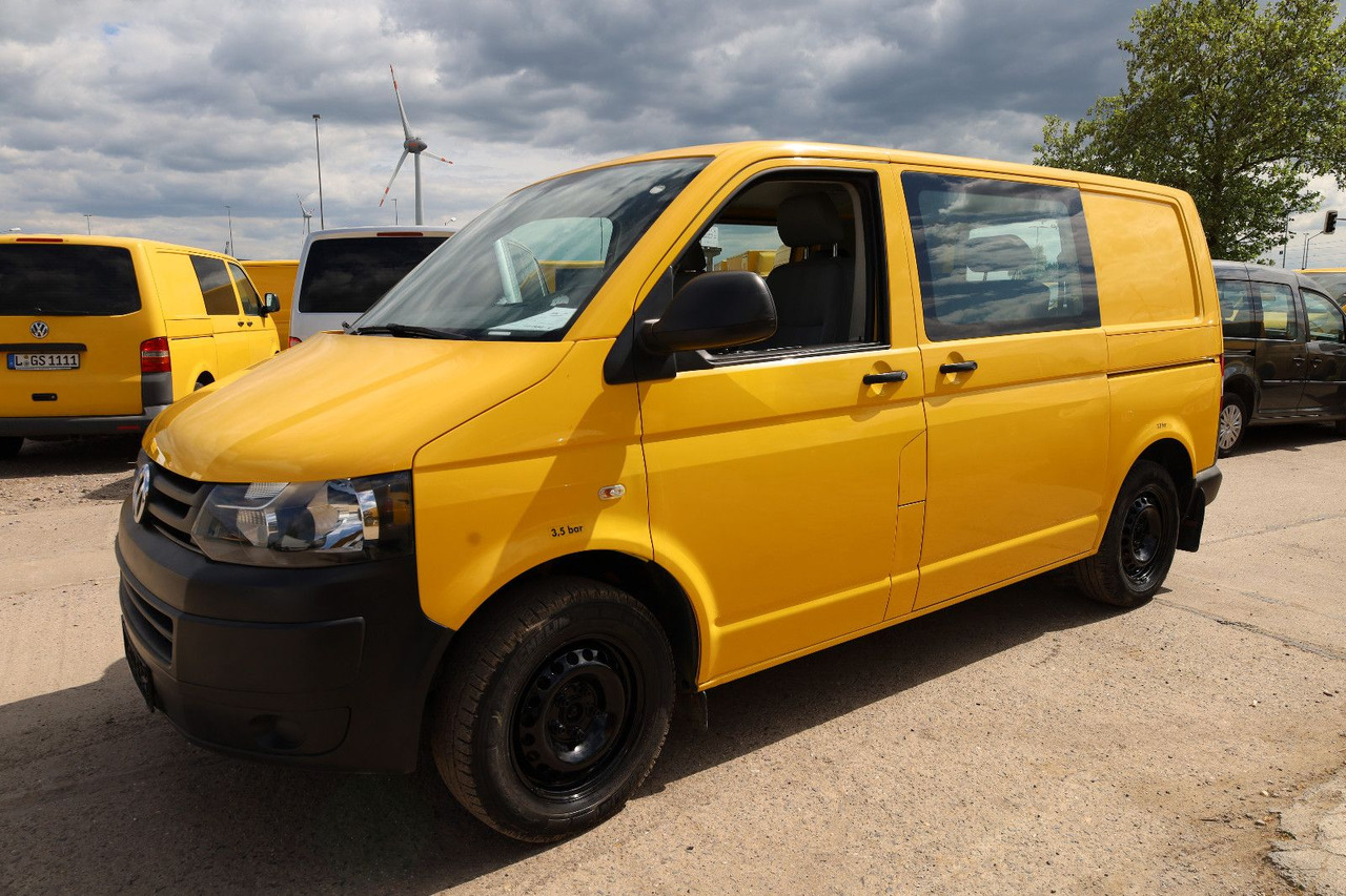 Volkswagen T5 Transporter Kasten-Kombi 2.0 TDI/EU5/5-Sitze - Furgão de passageiros: foto 4 Volkswagen T5 Transporter Kasten-Kombi 2.0 TDI/EU5/5-Sitze - Furgão de passageiros: foto 4