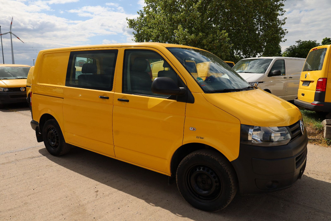 Volkswagen T5 Transporter Kasten-Kombi 2.0 TDI/EU5/5-Sitze - Furgão de passageiros: foto 5 Volkswagen T5 Transporter Kasten-Kombi 2.0 TDI/EU5/5-Sitze - Furgão de passageiros: foto 5
