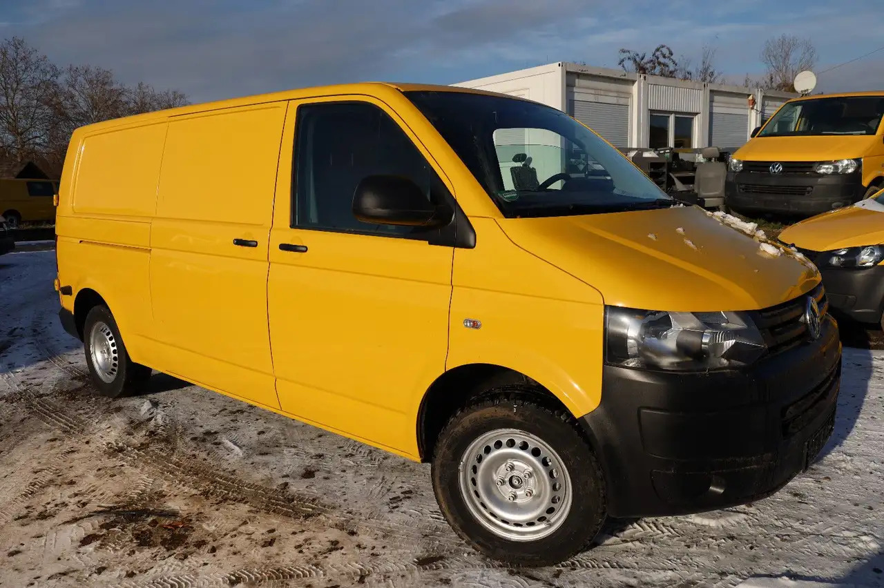 Volkswagen T5 Transporter MAXI 2.0 TDI/EU5/Flügeltüren - Furgão: foto 1 Volkswagen T5 Transporter MAXI 2.0 TDI/EU5/Flügeltüren - Furgão: foto 1