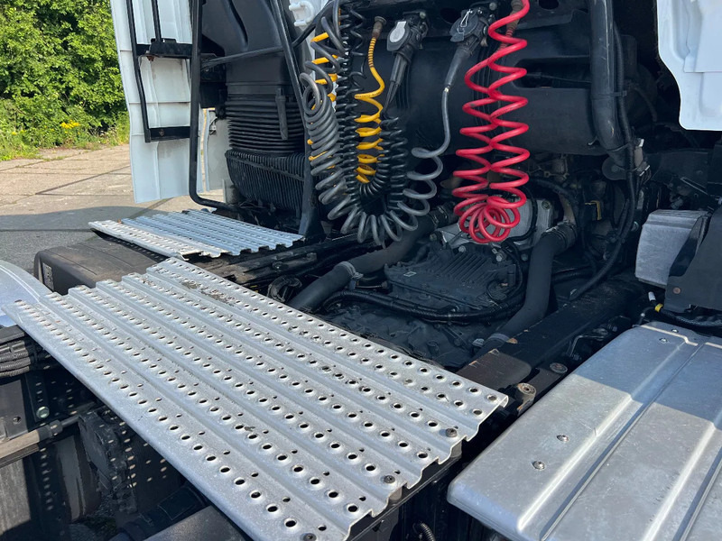MAN TGX 18.440 Retarder***2xdieseltanks***TGX 18.440 2017*** - Tractor: foto 4 MAN TGX 18.440 Retarder***2xdieseltanks***TGX 18.440 2017*** - Tractor: foto 4