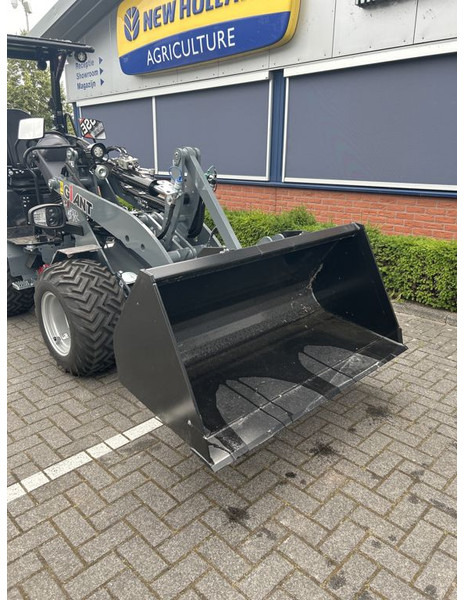 Tobroco Grondbak 150 cm Giant aanspan - Balde para Máquina de construção: foto 2 Tobroco Grondbak 150 cm Giant aanspan - Balde para Máquina de construção: foto 2