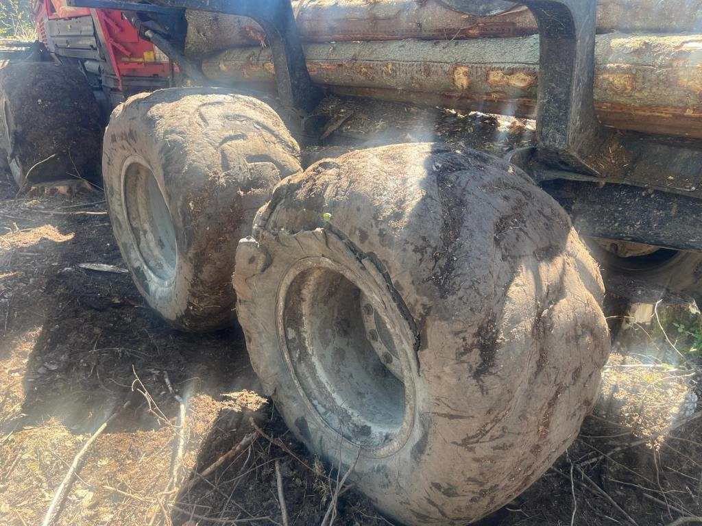 Forwarder Komatsu 845: foto 25