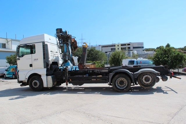 MAN TGA 26.360 FG 6x2 LL GERGEN Abroll + Penz Kran - Camião polibenne, Camião grua: foto 5 MAN TGA 26.360 FG 6x2 LL GERGEN Abroll + Penz Kran - Camião polibenne, Camião grua: foto 5