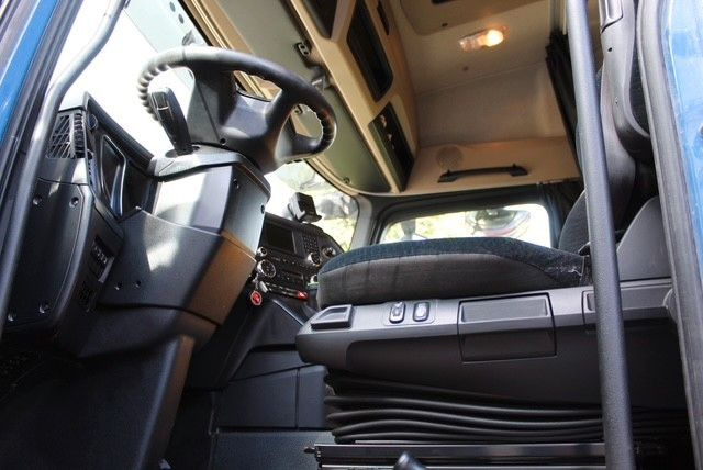 Mercedes-Benz Actros 4 2-Achser BM 963 1846 OM470 4x2 SZM - Tractor: foto 4 Mercedes-Benz Actros 4 2-Achser BM 963 1846 OM470 4x2 SZM - Tractor: foto 4