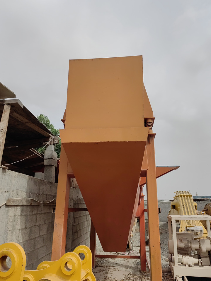 AME Screening Machine - Máquina de construção: foto 4 AME Screening Machine - Máquina de construção: foto 4