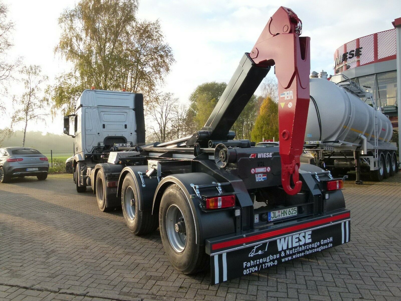 Auflieger Abrollkipper Hakenlift Agrarausführung - Semi-reboque transportador de contêineres/ Caixa móvel: foto 5 Auflieger Abrollkipper Hakenlift Agrarausführung - Semi-reboque transportador de contêineres/ Caixa móvel: foto 5