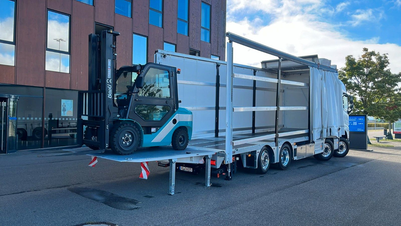 Volvo FH 500 Gabelstaplertransporter LBW Dhollandia 9t - Camião: foto 5 Volvo FH 500 Gabelstaplertransporter LBW Dhollandia 9t - Camião: foto 5