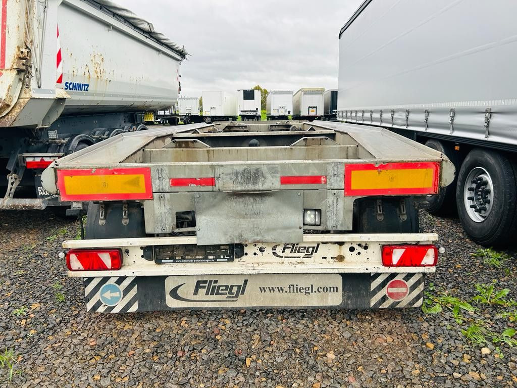 Fliegl ZPS 180 Abrollanhänger, Außenrollen - Reboque ampliroll/ Multibenne: foto 3 Fliegl ZPS 180 Abrollanhänger, Außenrollen - Reboque ampliroll/ Multibenne: foto 3