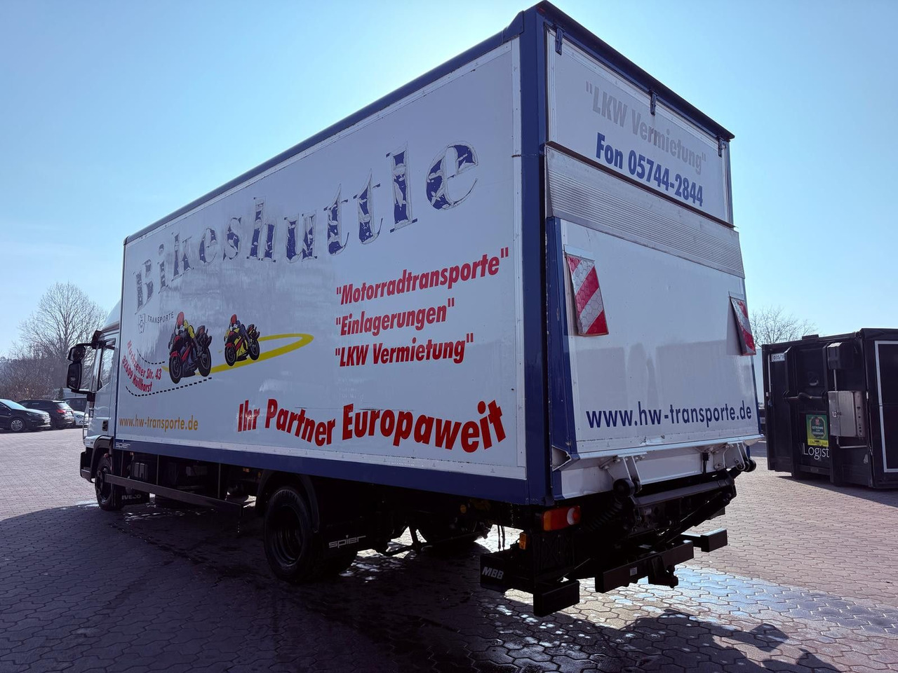 Iveco EEV 80E22 EuroCargo Koffer mit Ladebordwand 1T - Camião furgão: foto 3 Iveco EEV 80E22 EuroCargo Koffer mit Ladebordwand 1T - Camião furgão: foto 3