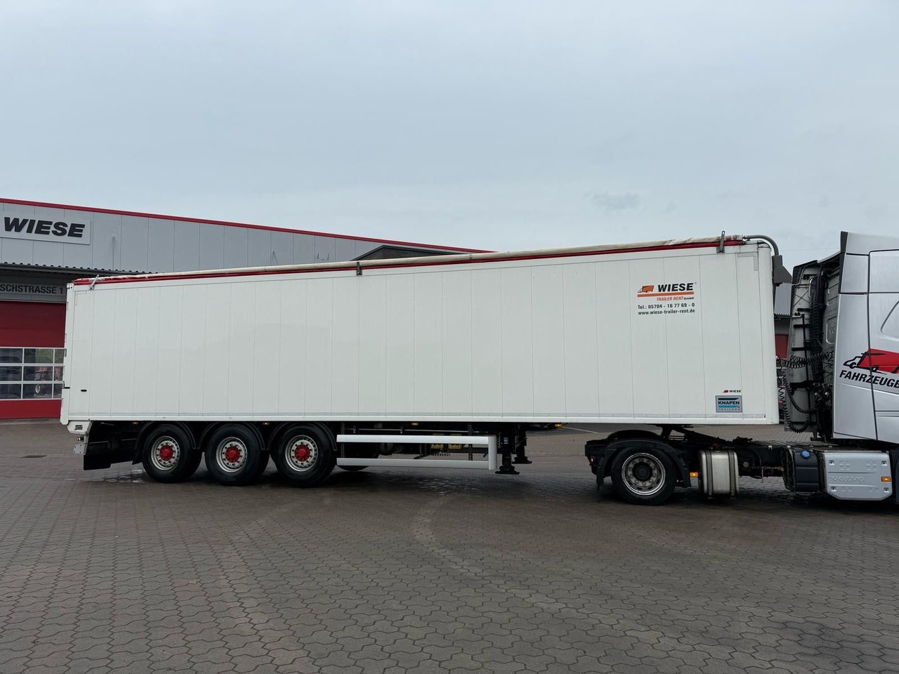 Knapen K100 Schubboden 80m³ Powersheet Lenkachse Agrar - Semi-reboque piso móvel: foto 5 Knapen K100 Schubboden 80m³ Powersheet Lenkachse Agrar - Semi-reboque piso móvel: foto 5