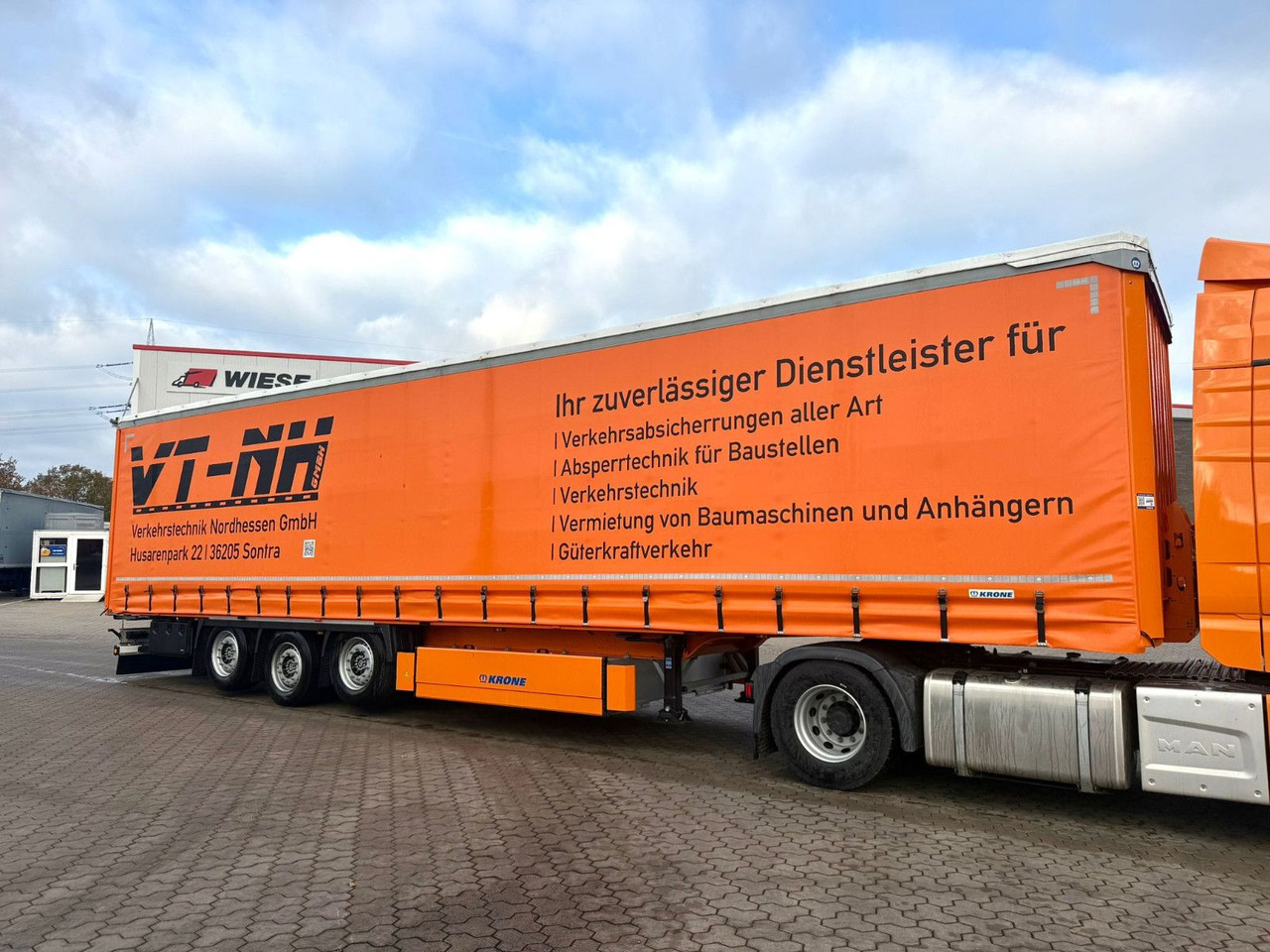 Krone Schiebeplanen Auflieger Wie Neu Code XL - Semi-reboque de lona: foto 1 Krone Schiebeplanen Auflieger Wie Neu Code XL - Semi-reboque de lona: foto 1