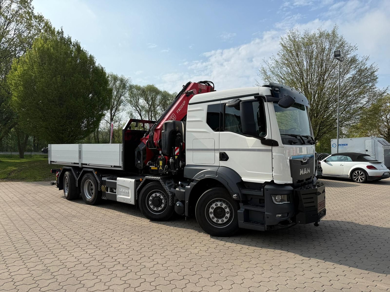 MAN 35.520 8x4 Kran Fassi F800, OHNE ABSTÜTZÜBERWACH - Camião grua: foto 2 MAN 35.520 8x4 Kran Fassi F800, OHNE ABSTÜTZÜBERWACH - Camião grua: foto 2