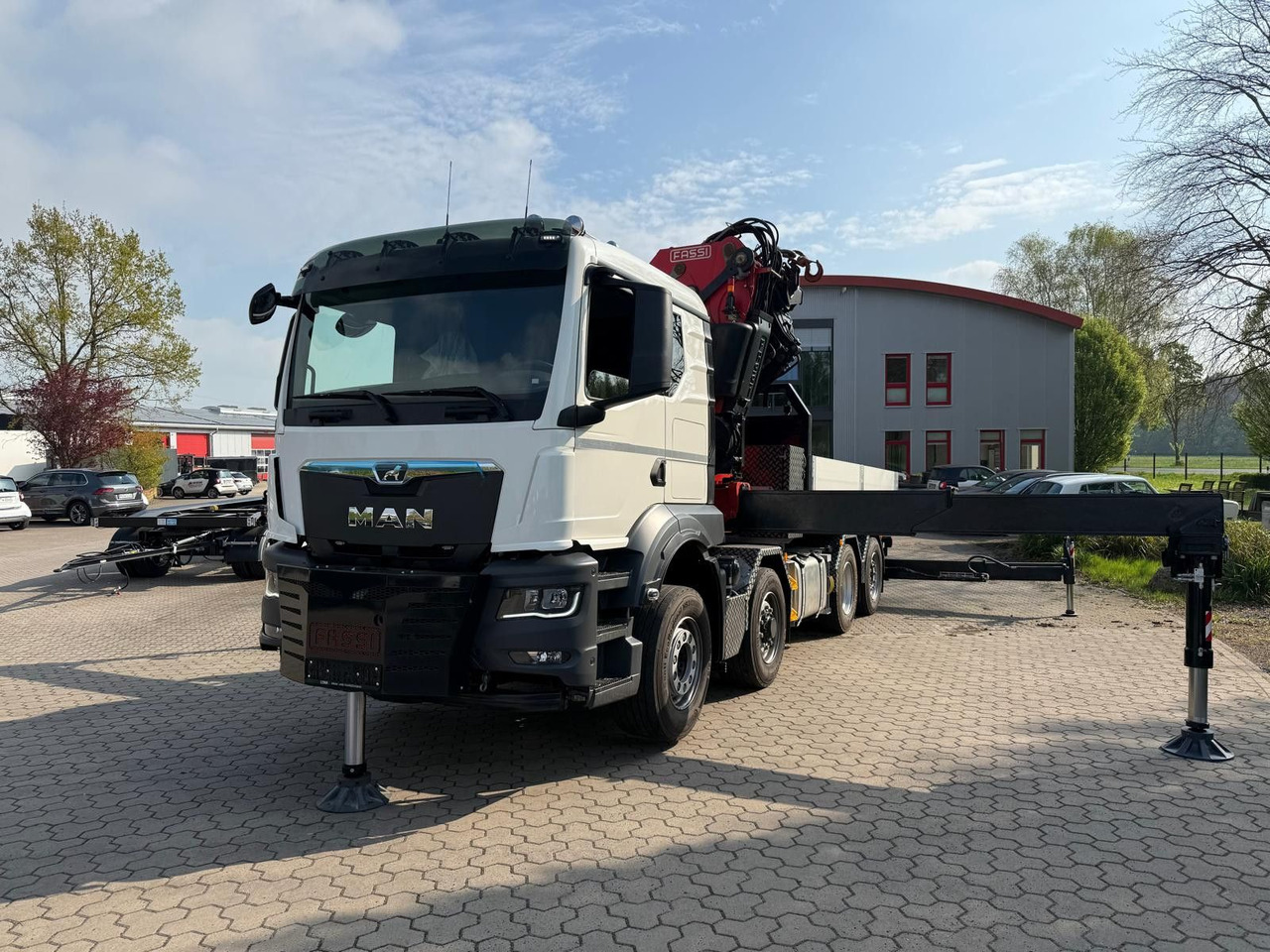 MAN 35.520 8x4 mit Kran Fassi F800 RA2.28 - Camião grua: foto 5 MAN 35.520 8x4 mit Kran Fassi F800 RA2.28 - Camião grua: foto 5