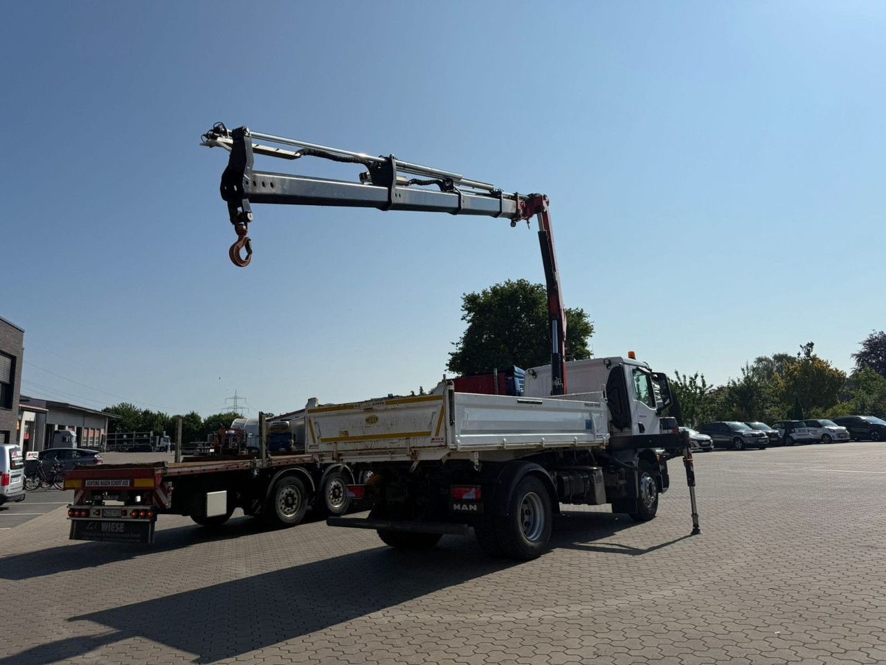 MAN TGM 18.320 4x2 BB Kran Fassi F135 Kipper Meiller - Camião grua: foto 4 MAN TGM 18.320 4x2 BB Kran Fassi F135 Kipper Meiller - Camião grua: foto 4