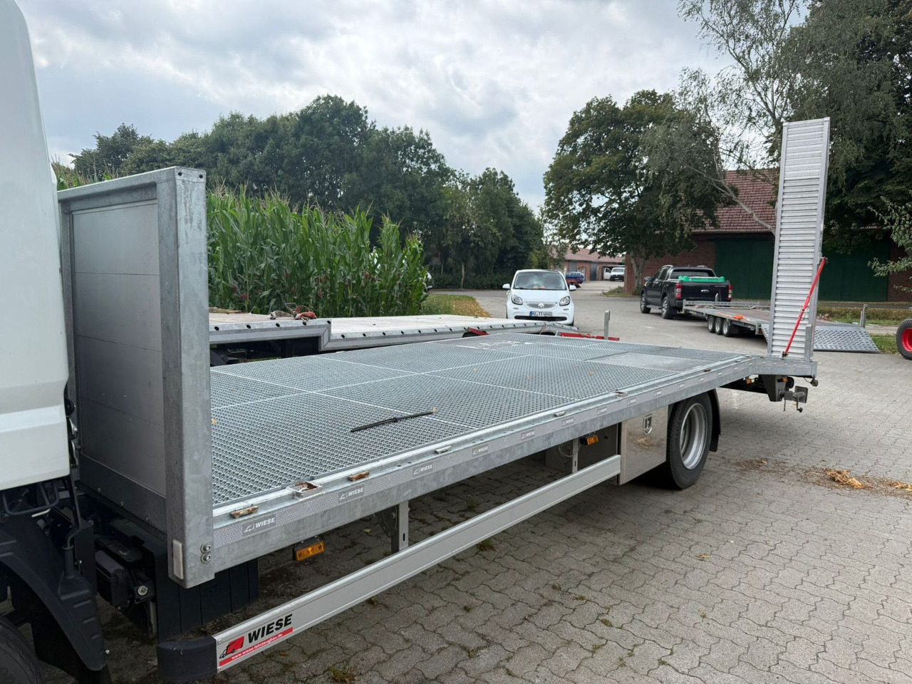 Mitsubishi Fuso Canter 7C18 Arbeitsbühnentransporter - Caminhão reboque: foto 5 Mitsubishi Fuso Canter 7C18 Arbeitsbühnentransporter - Caminhão reboque: foto 5