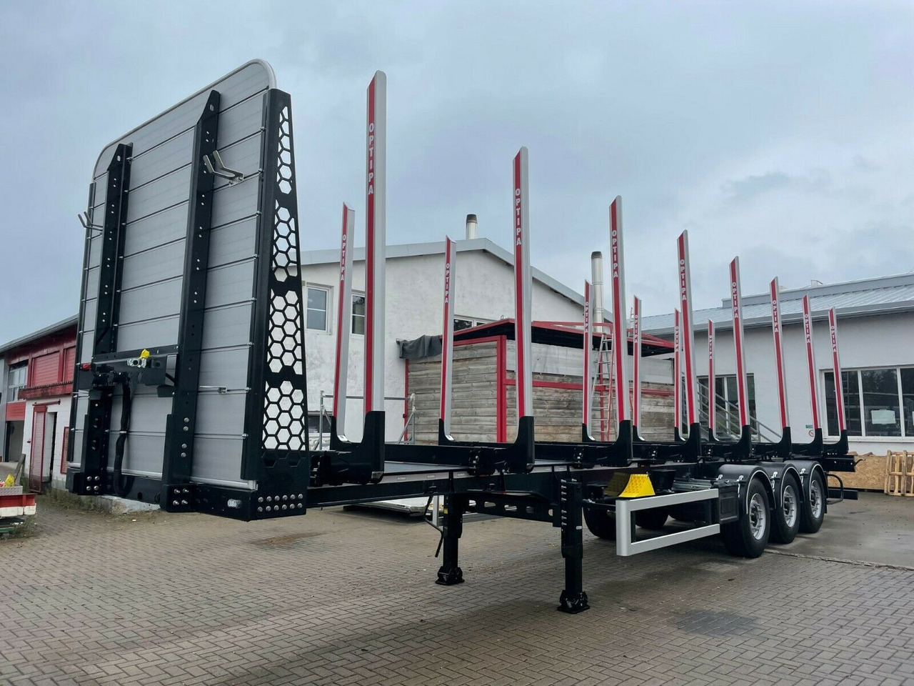 PAVIC Holzauflieger mit 8 Schemel und 16 Rungen Miete - Semi-reboque transporte de madeira: foto 1 PAVIC Holzauflieger mit 8 Schemel und 16 Rungen Miete - Semi-reboque transporte de madeira: foto 1