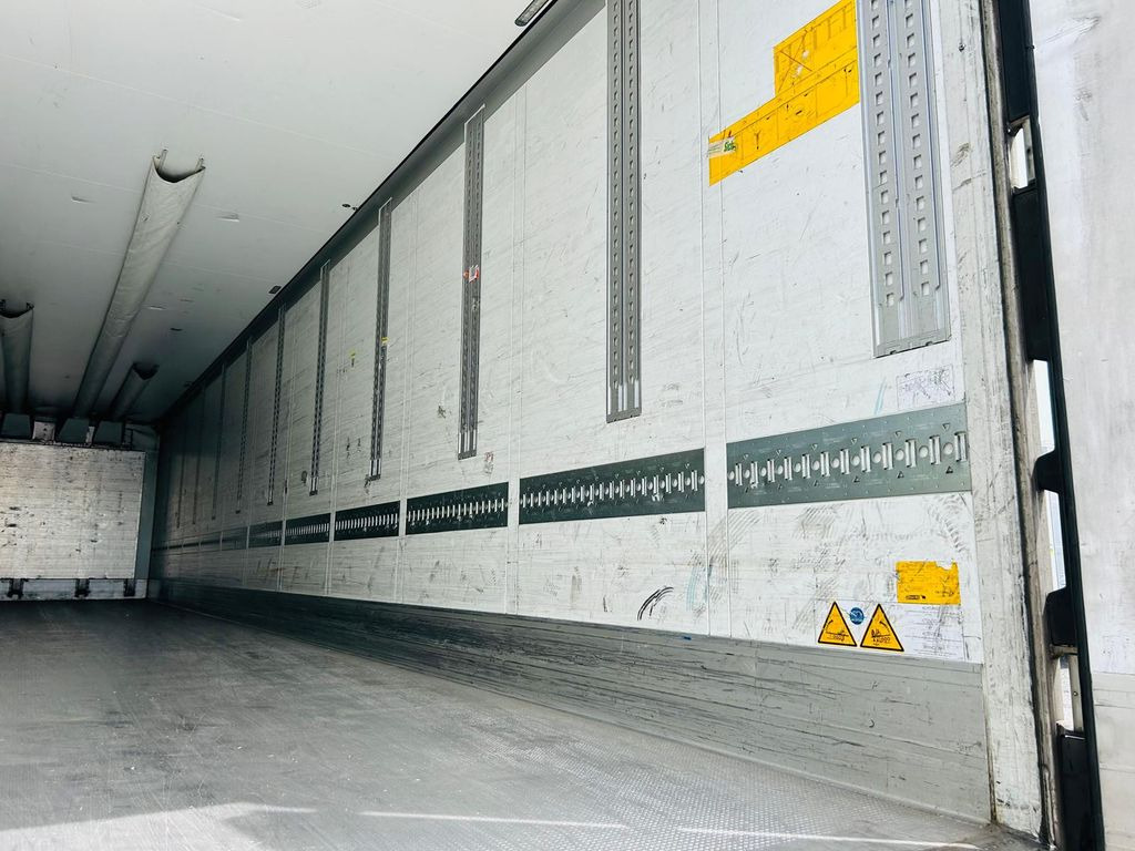 Semi-reboque frigorífico Schmitz Cargobull SKO 24 /L FP 45 Cool Pharma Zertifikat Schmitz Cargobull SKO 24 /L FP 45 Cool Pharma Zertifikat: foto 9 Semi-reboque frigorífico Schmitz Cargobull SKO 24 /L FP 45 Cool Pharma Zertifikat Schmitz Cargobull SKO 24 /L FP 45 Cool Pharma Zertifikat: foto 9