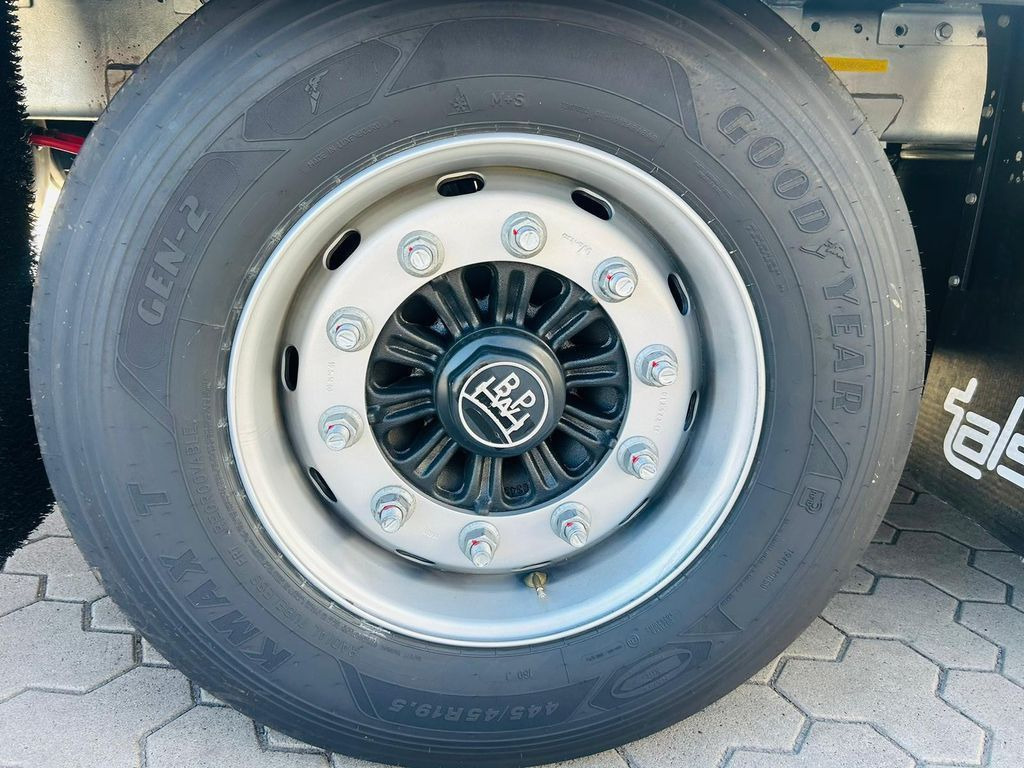 Semi-reboque furgão novo Talson 2-Achs Mega Kofferauflieger  Event Trucking: foto 14