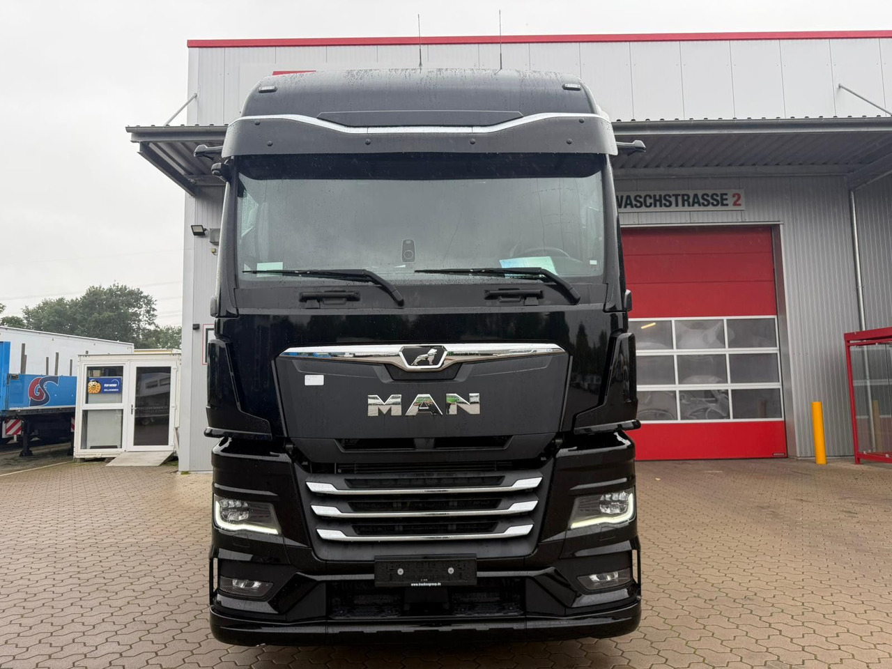 MAN TGX 18.480 GX 4x2 BLOptiView Sofort Verfügbar - Tractor: foto 5 MAN TGX 18.480 GX 4x2 BLOptiView Sofort Verfügbar - Tractor: foto 5