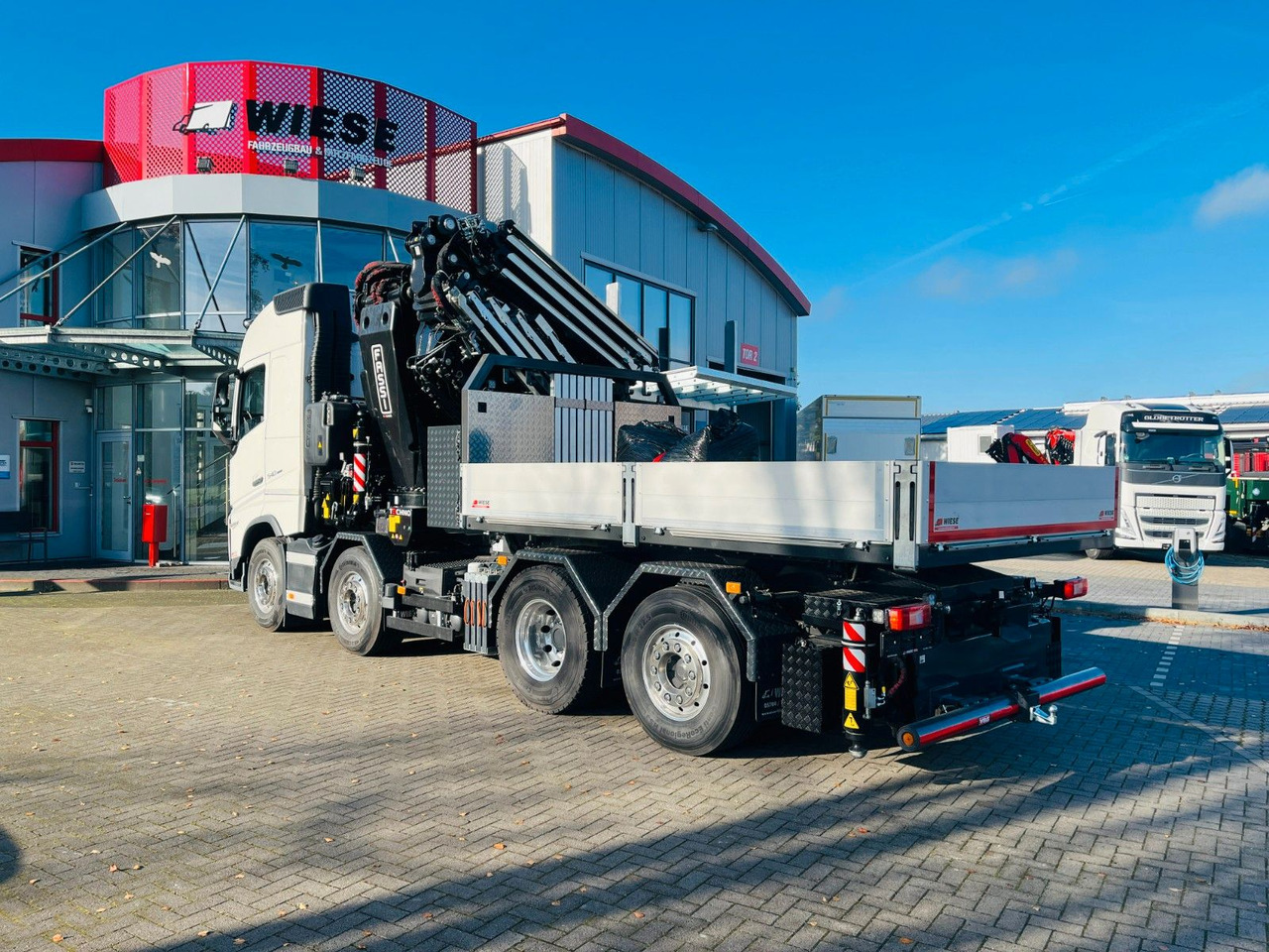Volvo FH 540 SZM mit F1450 HXP Fly Jib + Winde - Camião grua: foto 3 Volvo FH 540 SZM mit F1450 HXP Fly Jib + Winde - Camião grua: foto 3