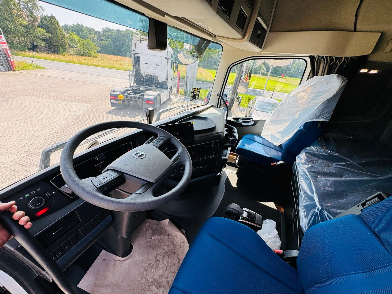 Camião de caixa aberta/ Plataforma, Camião grua Volvo FH 540 mit Fassi F2150RAL Fly Jib + Winde: foto 14