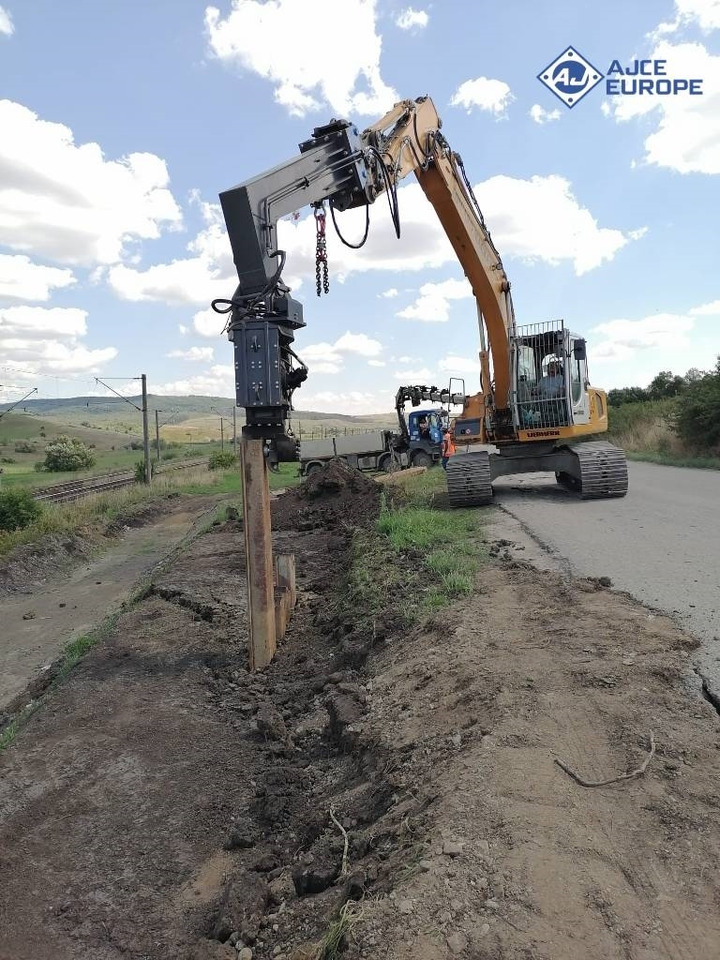 AJCE AVH30 Sheet Pile Vibro Hammer Pile Driver - Bate estaca: foto 1 AJCE AVH30 Sheet Pile Vibro Hammer Pile Driver - Bate estaca: foto 1
