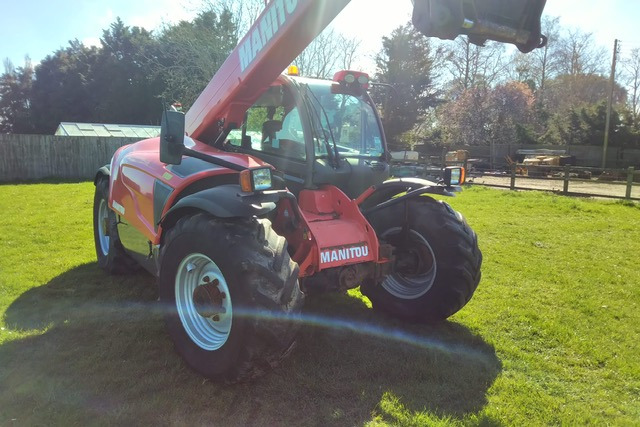 MANITOU MLT 840 137 - Empilhador telescópico: foto 5 MANITOU MLT 840 137 - Empilhador telescópico: foto 5