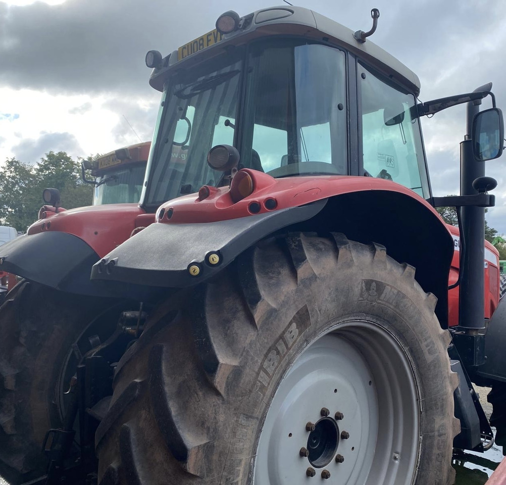 MASSEY FERGUSON 7495 VT - Trator: foto 2 MASSEY FERGUSON 7495 VT - Trator: foto 2