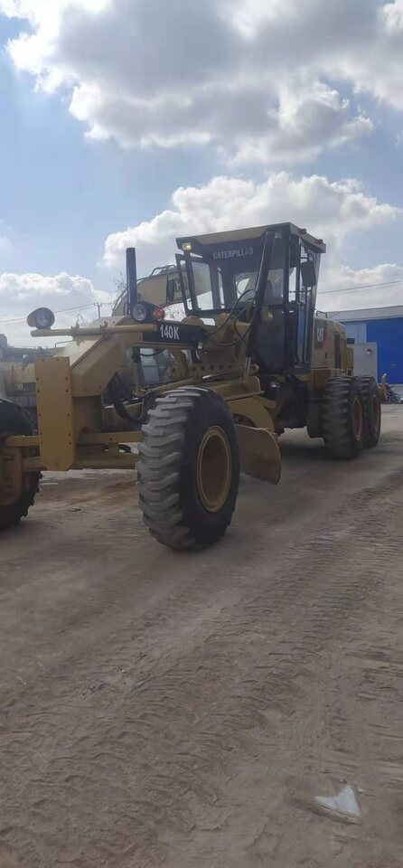 CATERPILLAR 140K - Motoniveladora: foto 2 CATERPILLAR 140K - Motoniveladora: foto 2