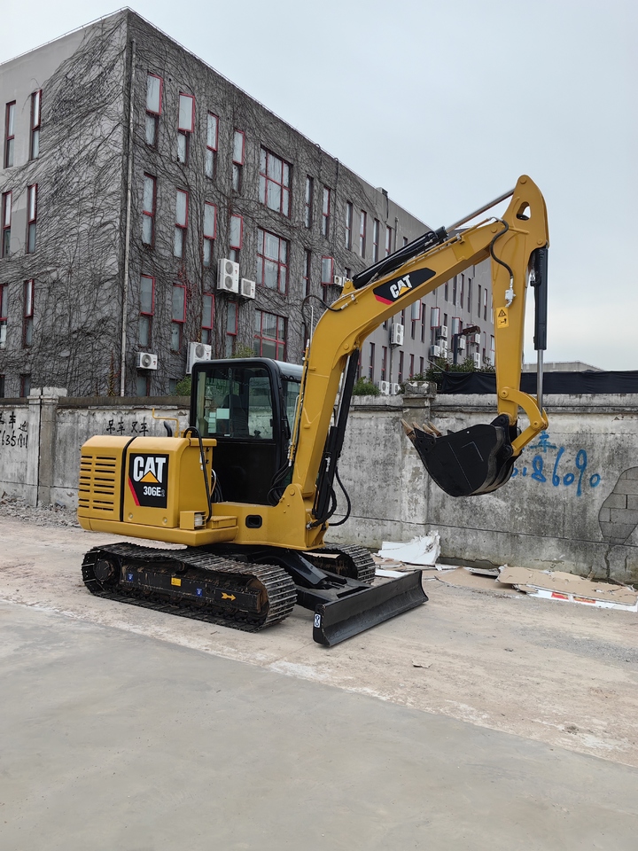 CATERPILLAR 306E2 - Mini escavadeira: foto 5 CATERPILLAR 306E2 - Mini escavadeira: foto 5
