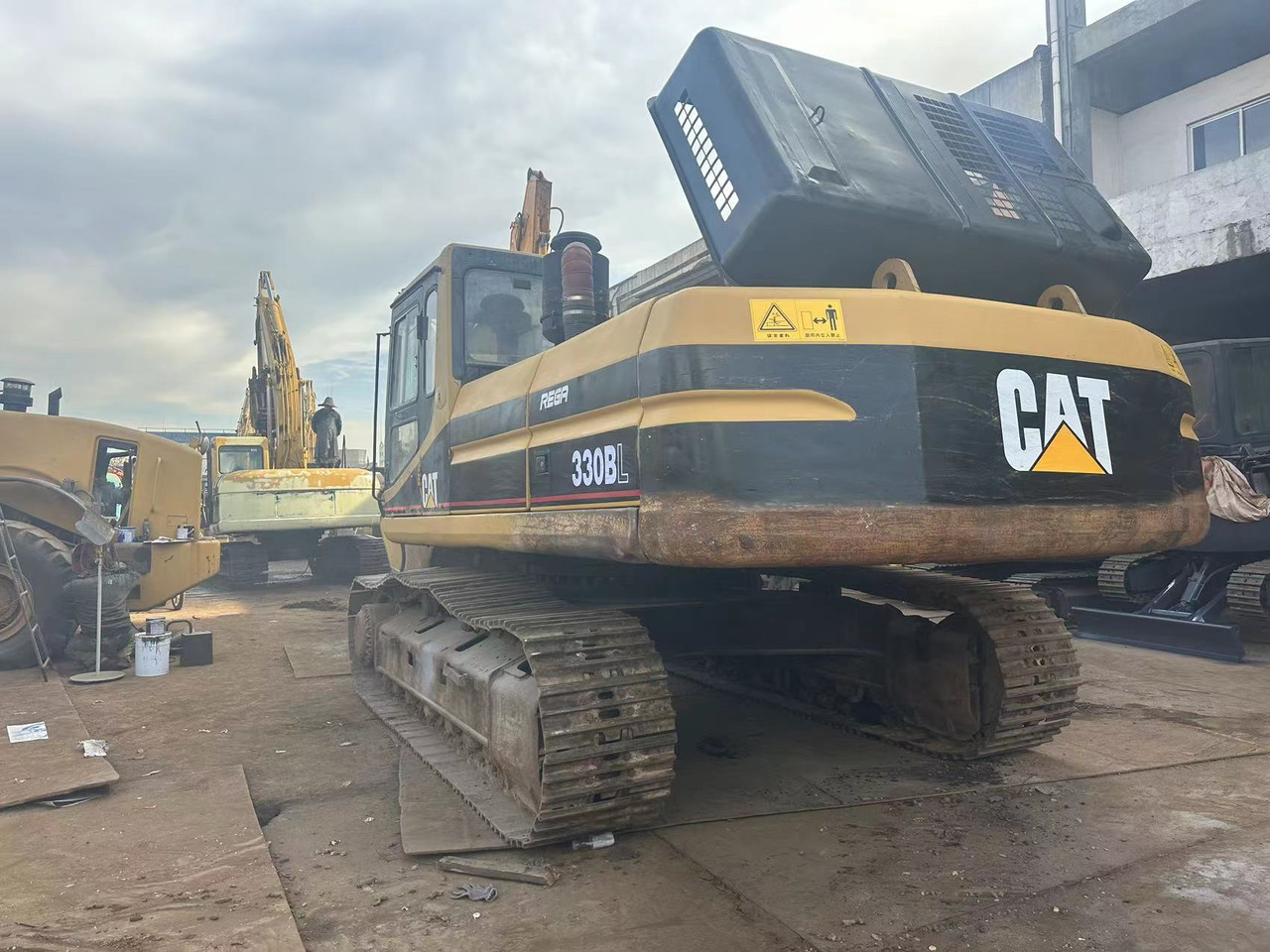 CATERPILLAR 330BL - Escavadora de rastos: foto 4 CATERPILLAR 330BL - Escavadora de rastos: foto 4