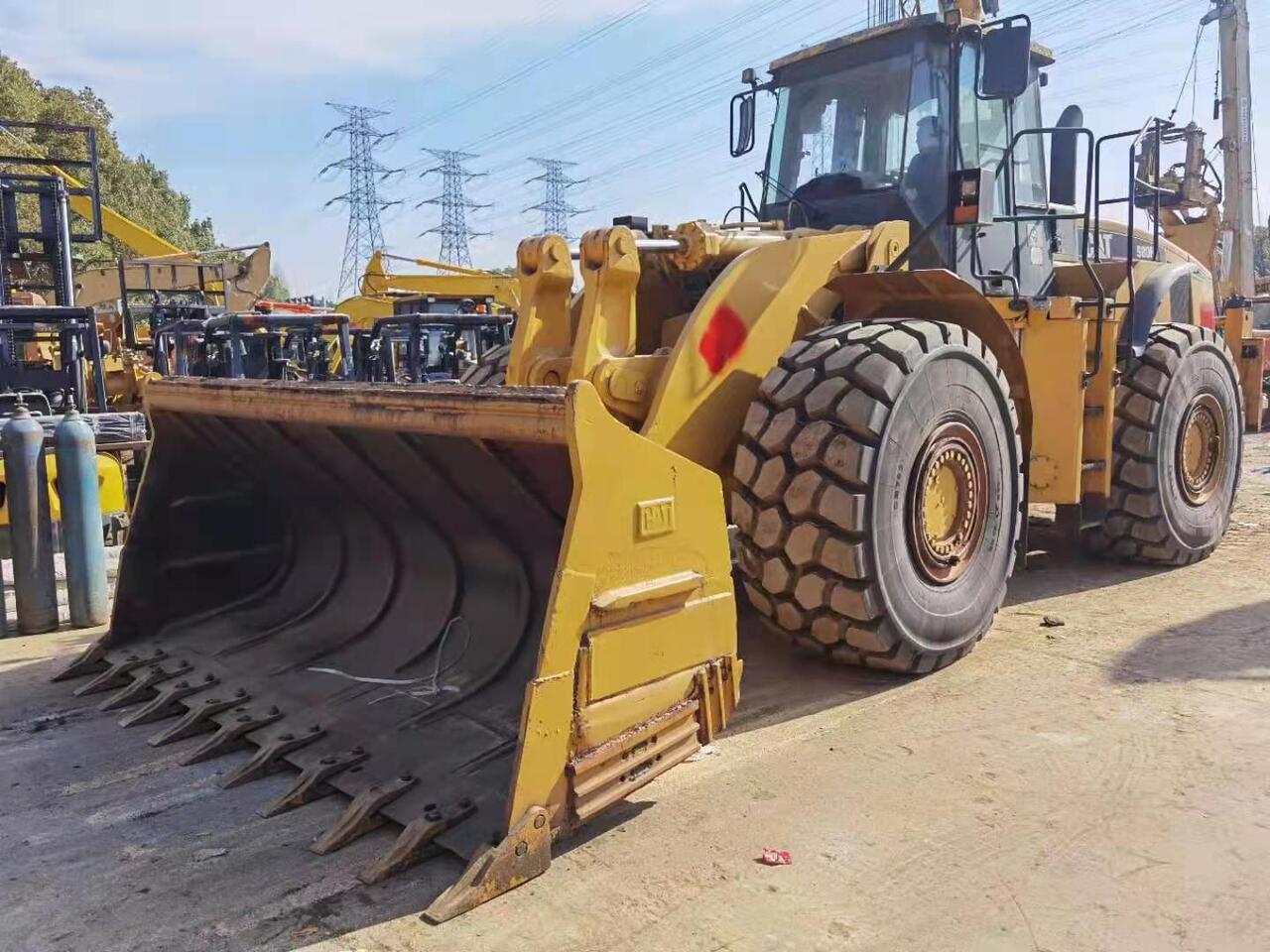 CATERPILLAR 980H - Pá carregadora de rodas: foto 3 CATERPILLAR 980H - Pá carregadora de rodas: foto 3